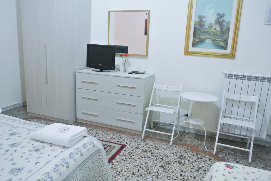 Guest House Hellokitty רומא חדר תמונה