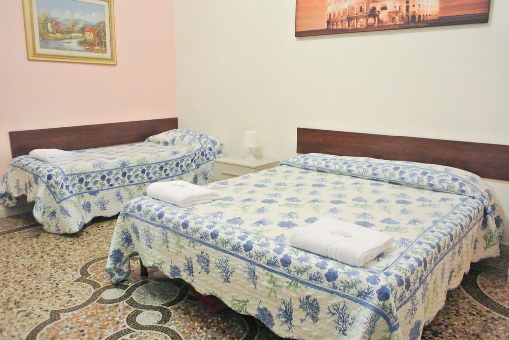 Guest House Hellokitty רומא חדר תמונה